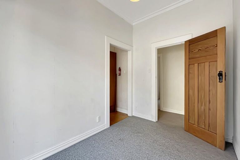 Photo of property in 1 North Avenue, Narrow Neck, Auckland, 0624