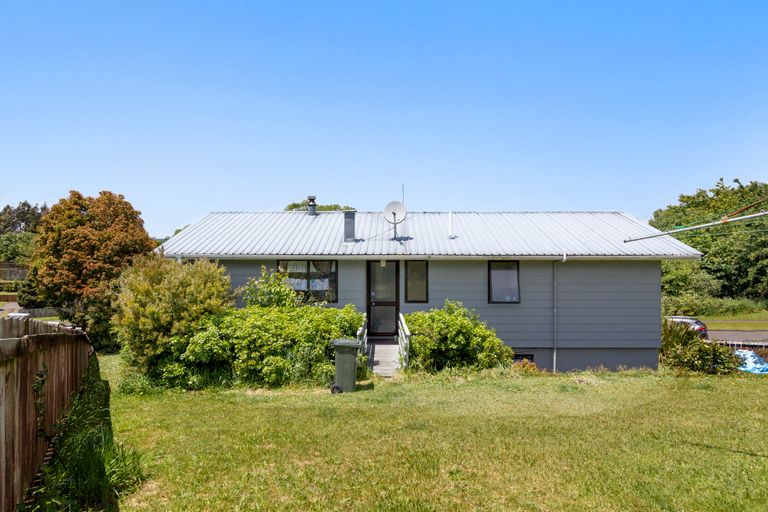 Photo of property in 9 Goldie Street, Pukehangi, Rotorua, 3015