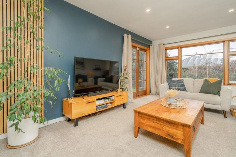 Photo of property in 202 Condell Avenue, Papanui, Christchurch, 8053