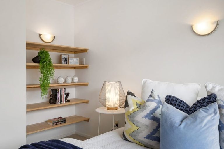 Photo of property in 1/29 Gordon Avenue, Forrest Hill, Auckland, 0620