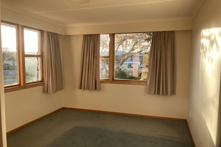 Photo of property in 44 Hillary Street, Winton, 9720