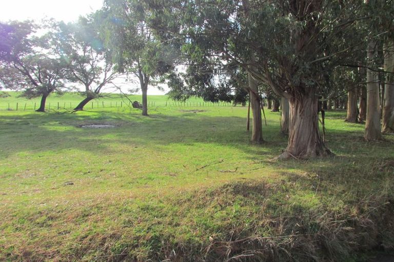 Photo of property in 160c Waitangi Road, Waihakeke, Carterton, 5792