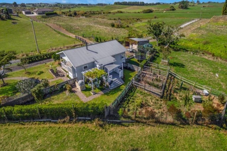 Photo of property in 74 Fox Road, Ngaruawahia, Taupiri, 3791