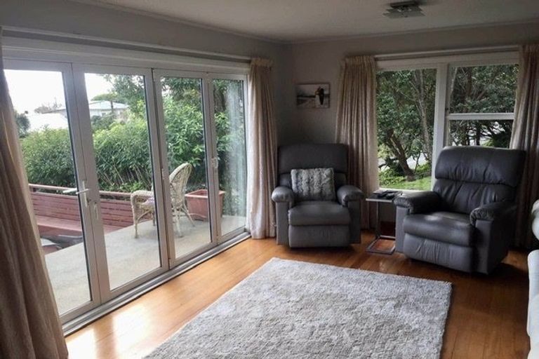 Photo of property in 130 Moana Avenue, Moana, Nelson, 7011