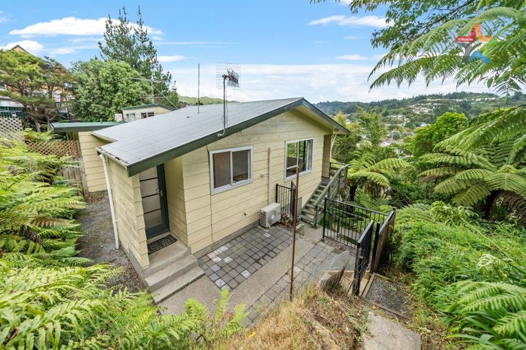 Photo of property in 15 Glen Road, Ranui, Auckland, 0612