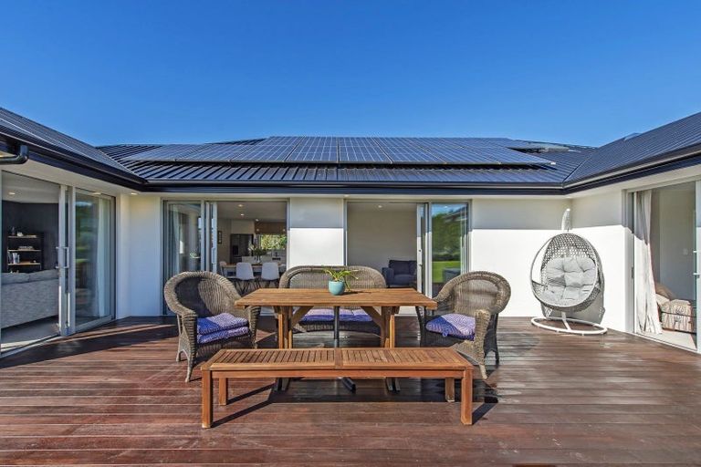 Photo of property in 45 Landsborough Drive, Darfield, 7571