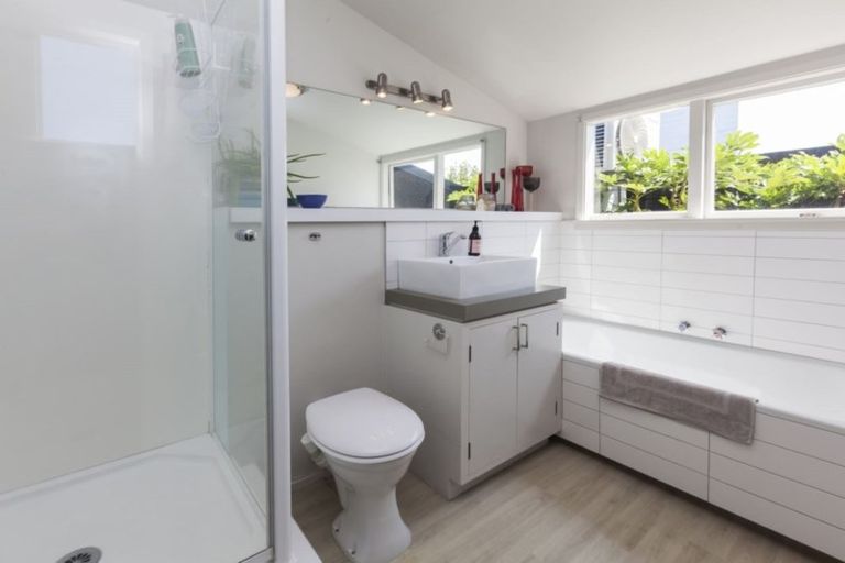 Photo of property in 1/32 Wilfrid Street, Ilam, Christchurch, 8041