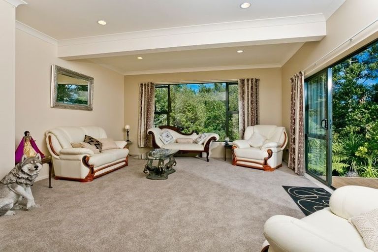 Photo of property in 9 Hobson Heights Road, Lucas Heights, Auckland, 0632