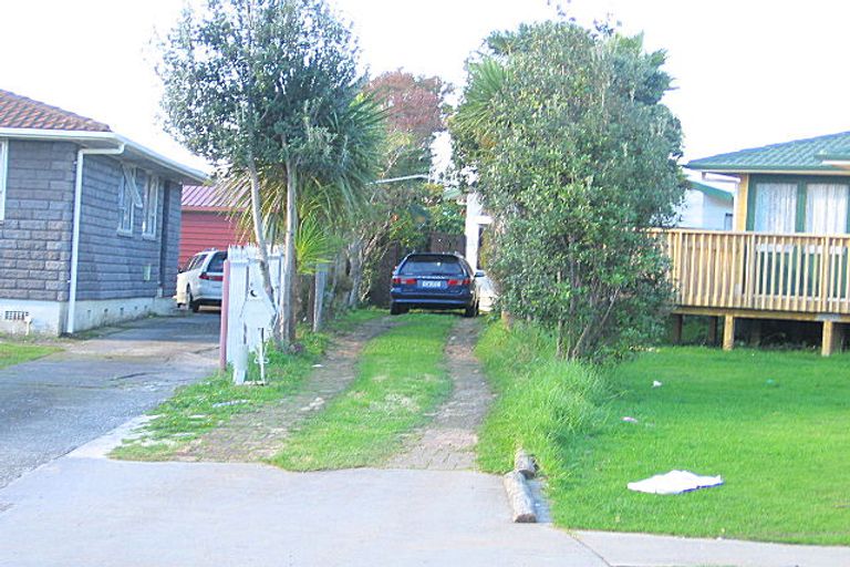 Photo of property in 2/26 Zelda Avenue, Clover Park, Auckland, 2023