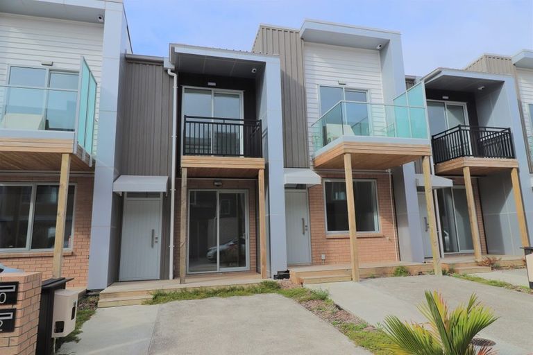 Photo of property in 10 Ceramic Lane, New Lynn, Auckland, 0600