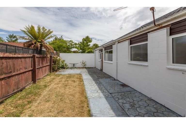 Photo of property in 23 Glenside Avenue, Ilam, Christchurch, 8041