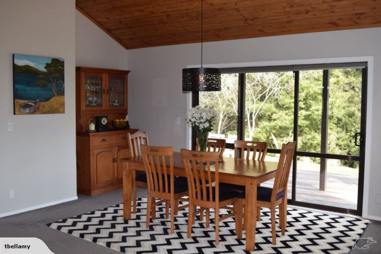 Photo of property in 399 Tuhimata Road, Paerata, Drury, 2578