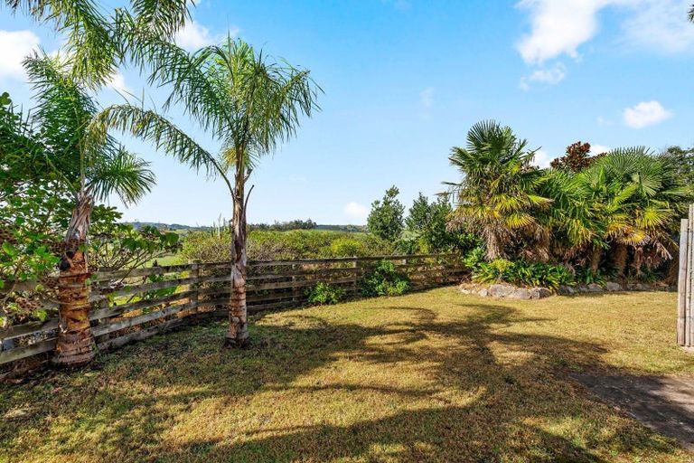 Photo of property in 1274 State Highway 1, Oakleigh, Whangarei, 0171