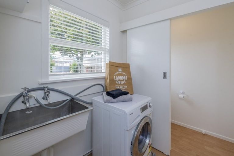 Photo of property in 8 Mersey Street, Levin, 5510