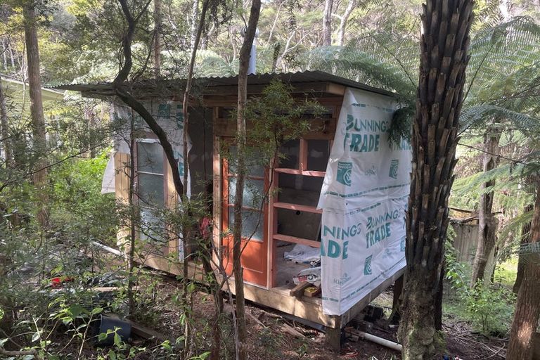 Photo of property in 74 Waiparera Road, Parua Bay, 0192