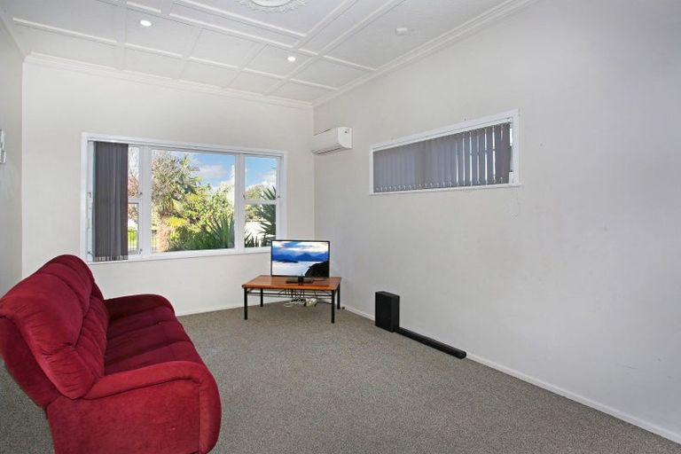 Photo of property in 15 Princes Street, Pukekohe, 2120