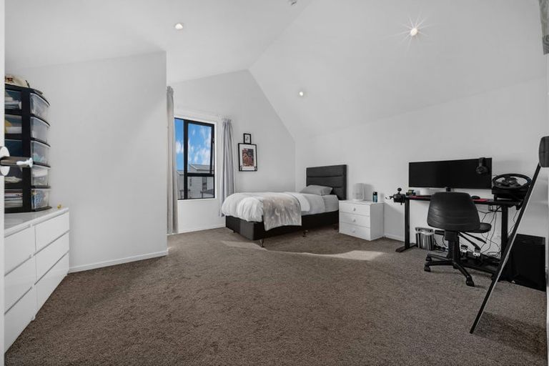 Photo of property in 4 Manahau Lane, Flat Bush, Auckland, 2019