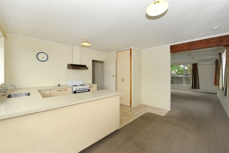 Photo of property in 65 Kendal Avenue, Burnside, Christchurch, 8053