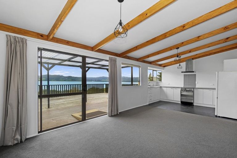 Photo of property in 6 Yarborough Street, Kohukohu, 0491