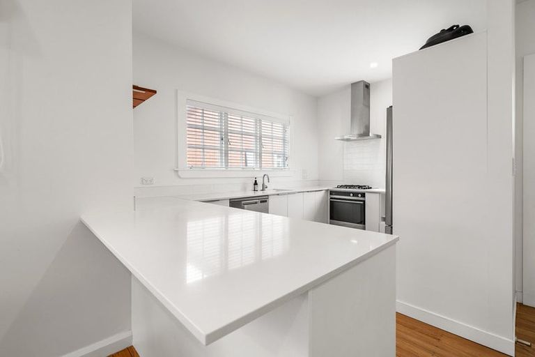 Photo of property in 36a Hall Street, Cambridge, 3434