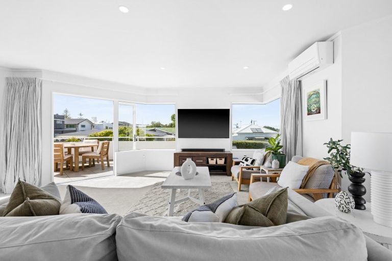 Photo of property in 5 Gardiner Street, Westshore, Napier, 4110