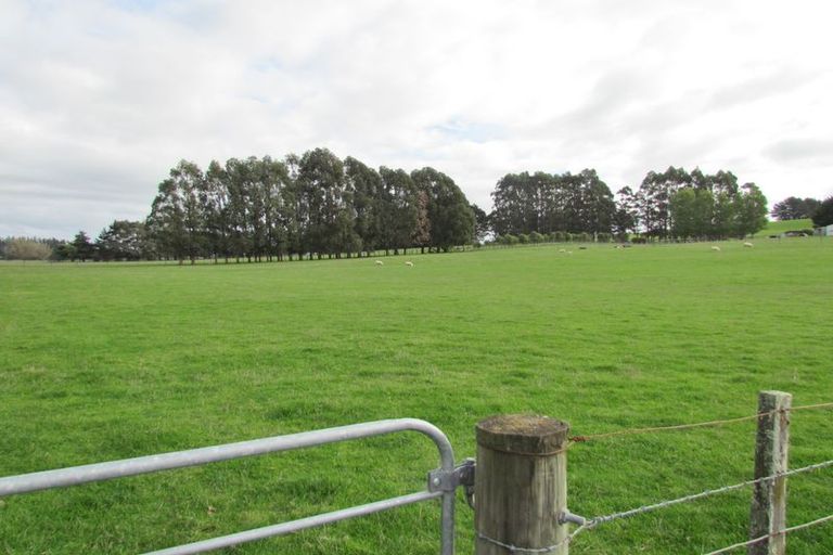 Photo of property in 160c Waitangi Road, Waihakeke, Carterton, 5792