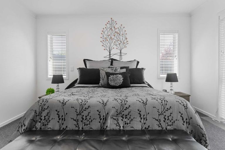 Photo of property in 35 Hamon Place, Pukehangi, Rotorua, 3015