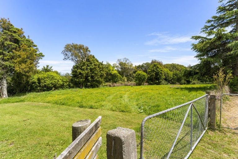 Photo of property in 311 Rahui Road, Otaki, 5583