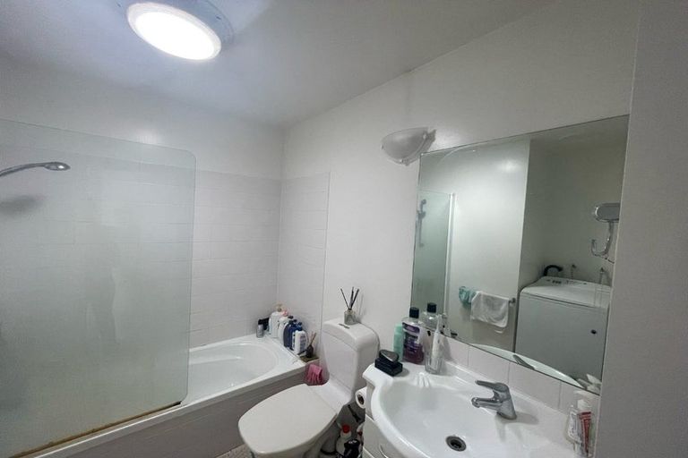 Photo of property in The Grange, 82/92 Bush Road, Albany, Auckland, 0632