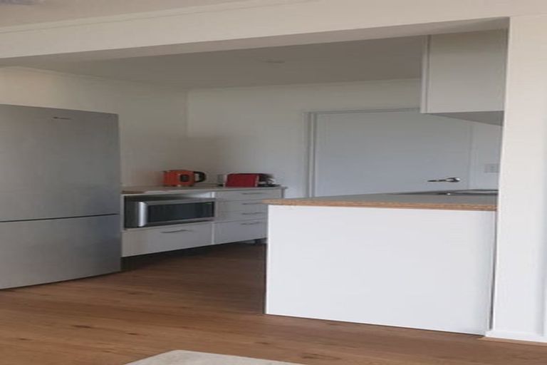 Photo of property in 10a Seaway Terrace, Otumoetai, Tauranga, 3110