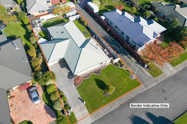 Photo of property in 22 Paget Drive, Woodend, 7610