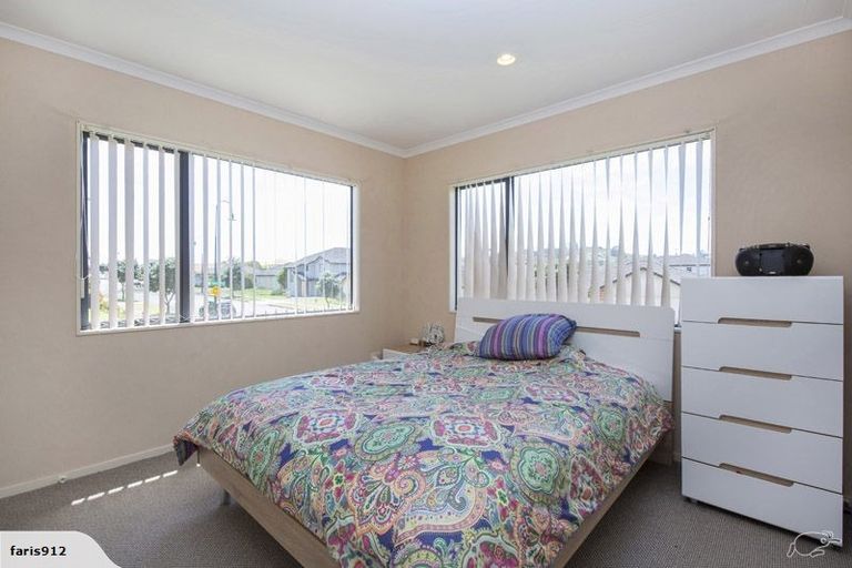 Photo of property in 109 Wayne Francis Drive, Flat Bush, Auckland, 2016