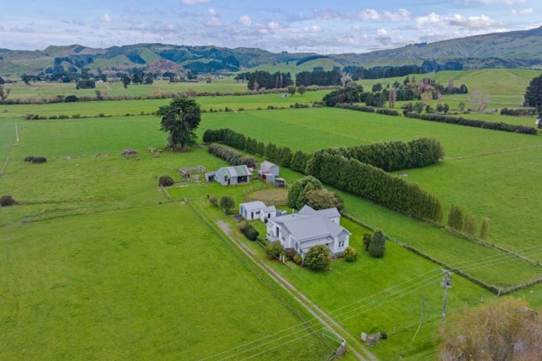 Photo of property in 1053 Mclean Street, Woodville, 4920