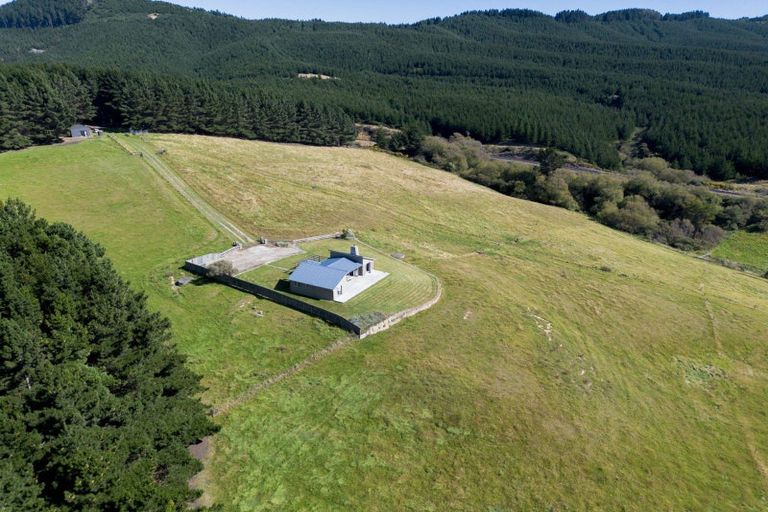 Photo of property in 4894 Hampden-palmerston Road, Shag Point, Palmerston, 9482