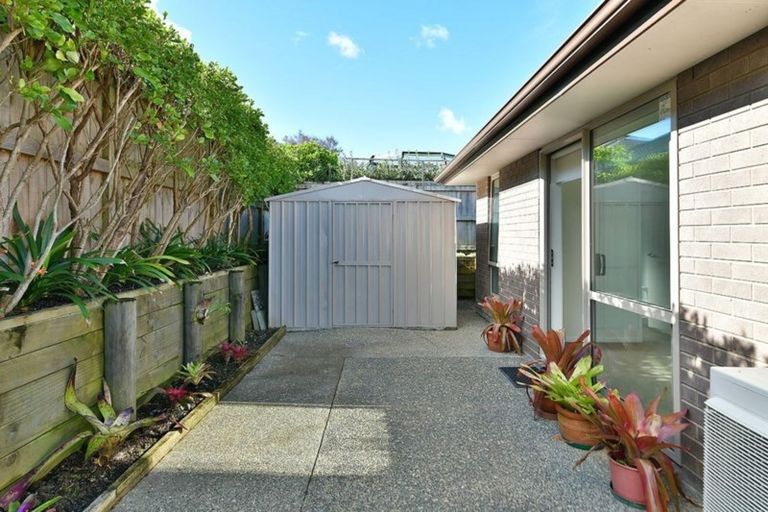 Photo of property in 1 Hewson Drive, Snells Beach, 0920