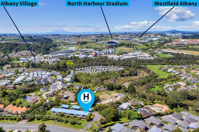 Photo of property in 12/53 The Avenue, Albany, Auckland, 0632