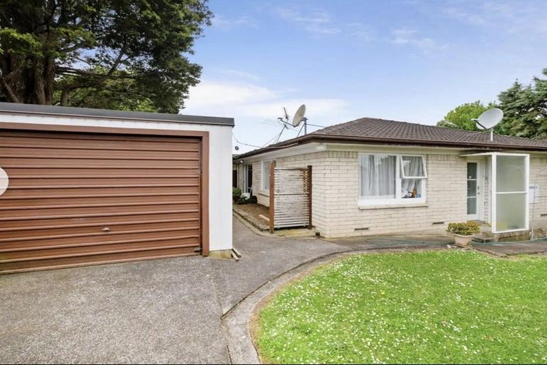 Photo of property in 1/2 Arthur Road, Hillpark, Auckland, 2102
