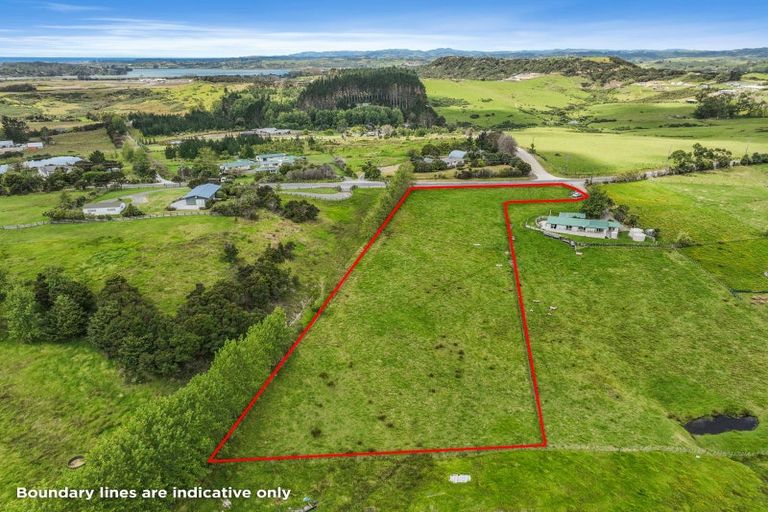 Photo of property in 2212 Cove Road, Mangawhai, 0573