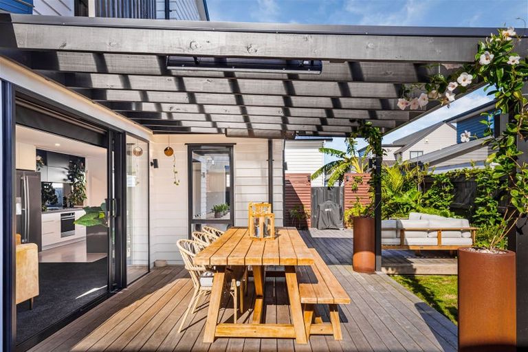 Photo of property in 13 Waipana Street, Hobsonville, Auckland, 0618