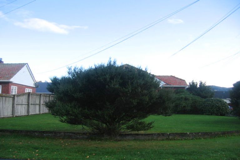 Photo of property in 39 Waiwhetu Road, Waiwhetu, Lower Hutt, 5010