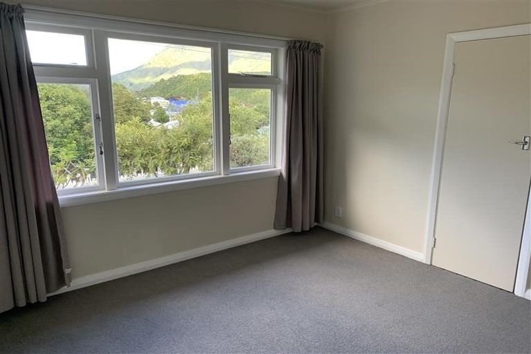 Photo of property in 10 Sussex Street, Picton, 7220