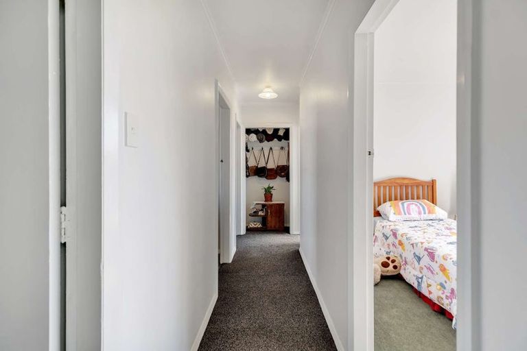 Photo of property in 6 Mahoe Place, Gonville, Whanganui, 4501