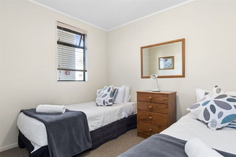 Photo of property in Capri Apartments, 5 The Mall, Mount Maunganui, 3116