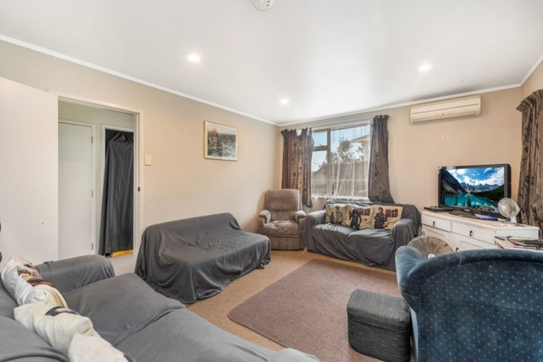 Photo of property in 19 Young Street, Morrinsville, 3300