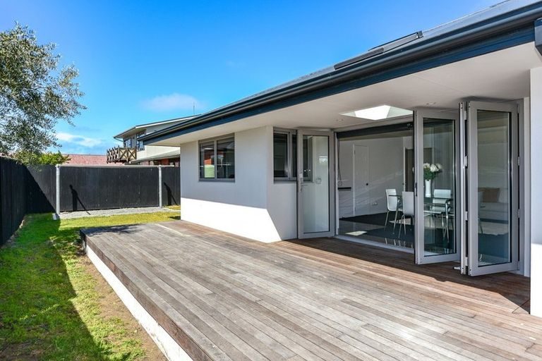 Photo of property in 172 Bower Avenue, New Brighton, Christchurch, 8083