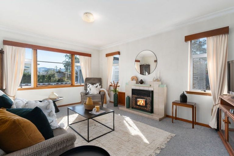 Photo of property in 134 Pembroke Street, Carterton, 5713