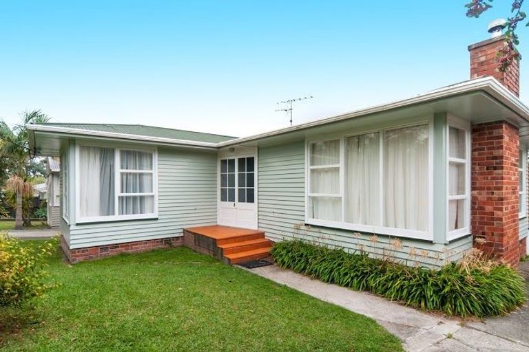 Photo of property in 1/23 Havelock Avenue, Forrest Hill, Auckland, 0620