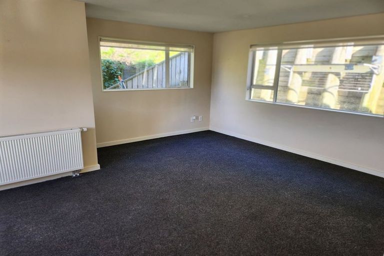 Photo of property in 14a Freeling Street, Island Bay, Wellington, 6023