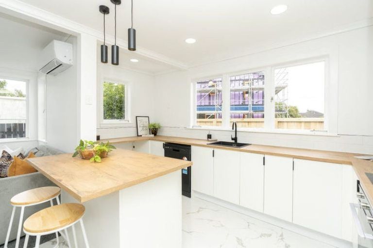 Photo of property in 57a Marshall Street, Fairfield, Hamilton, 3214