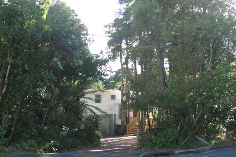 Photo of property in 37 Chatsworth Road, Silverstream, Upper Hutt, 5019